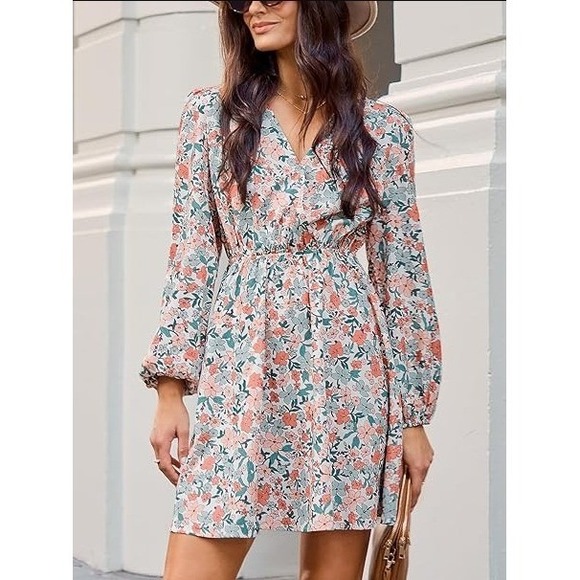 NEW Cupshe XL Floral Print Long Sleeve V Neck Mini Dress Flowy Lightweight Short - Picture 1 of 13